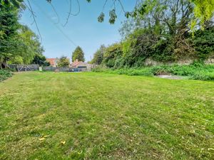 Photo 4- click for photo gallery